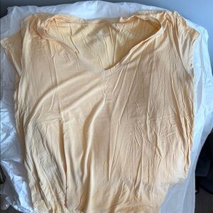 V-Neck yellow AE favorite t